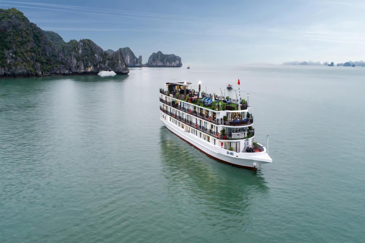 Amanda Cruise Ha Long Bay Hotel Bagian luar foto