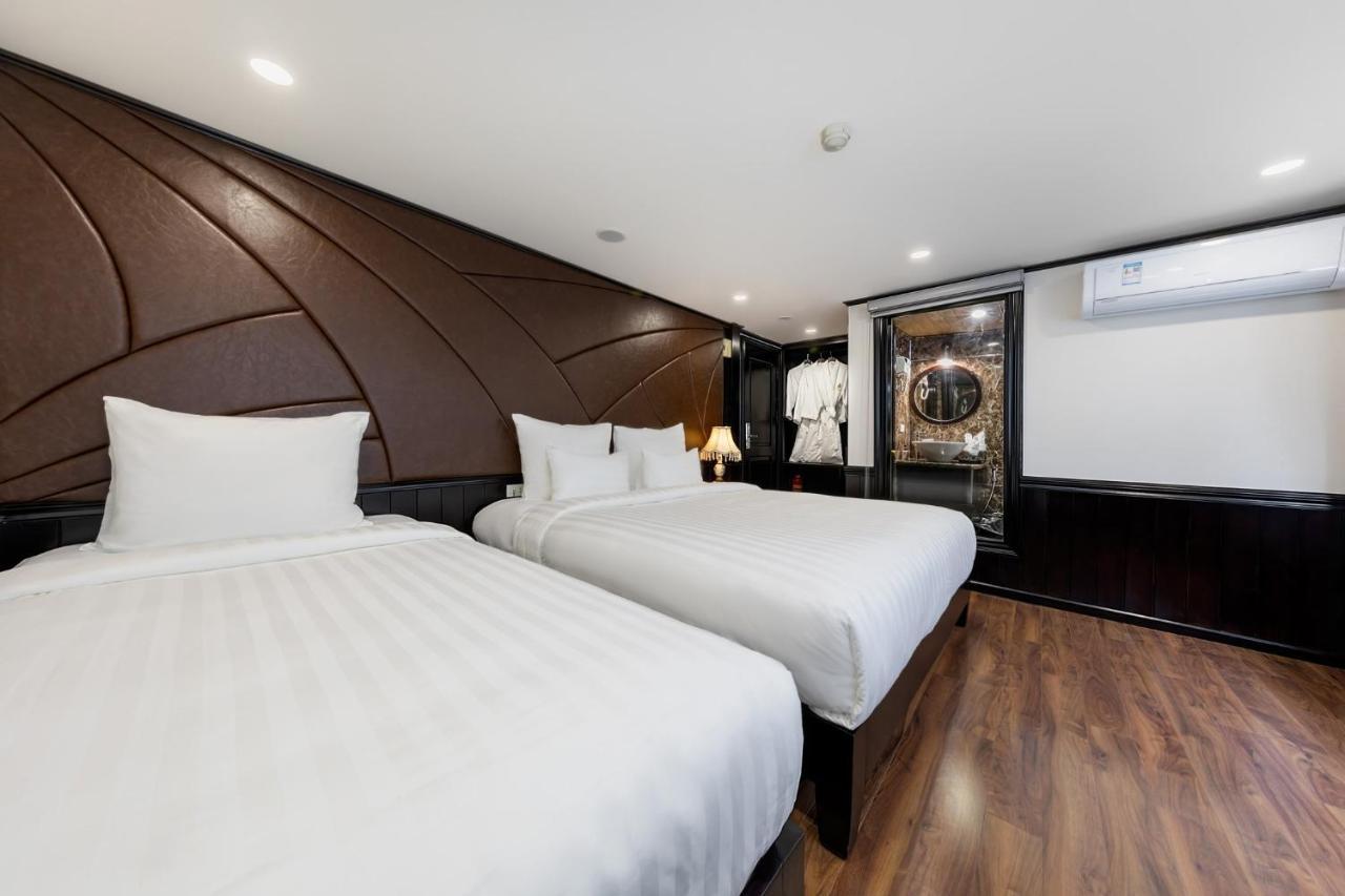 Amanda Cruise Ha Long Bay Hotel Bagian luar foto
