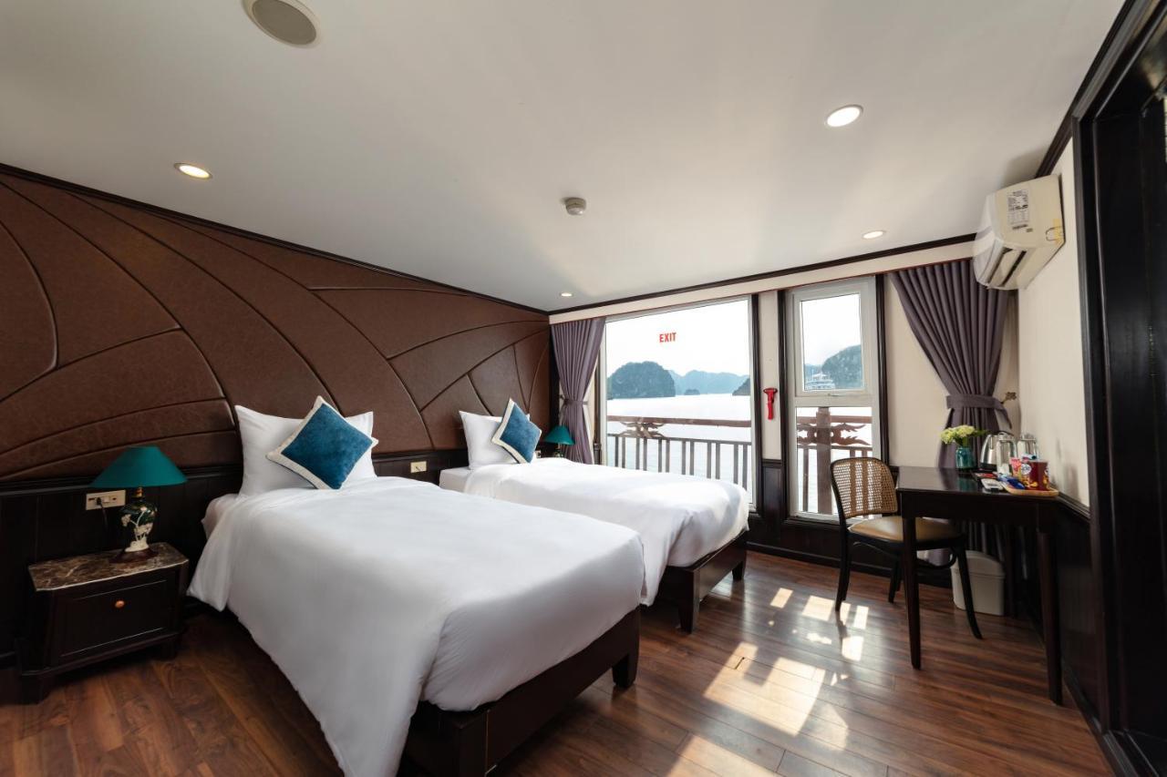 Amanda Cruise Ha Long Bay Hotel Bagian luar foto