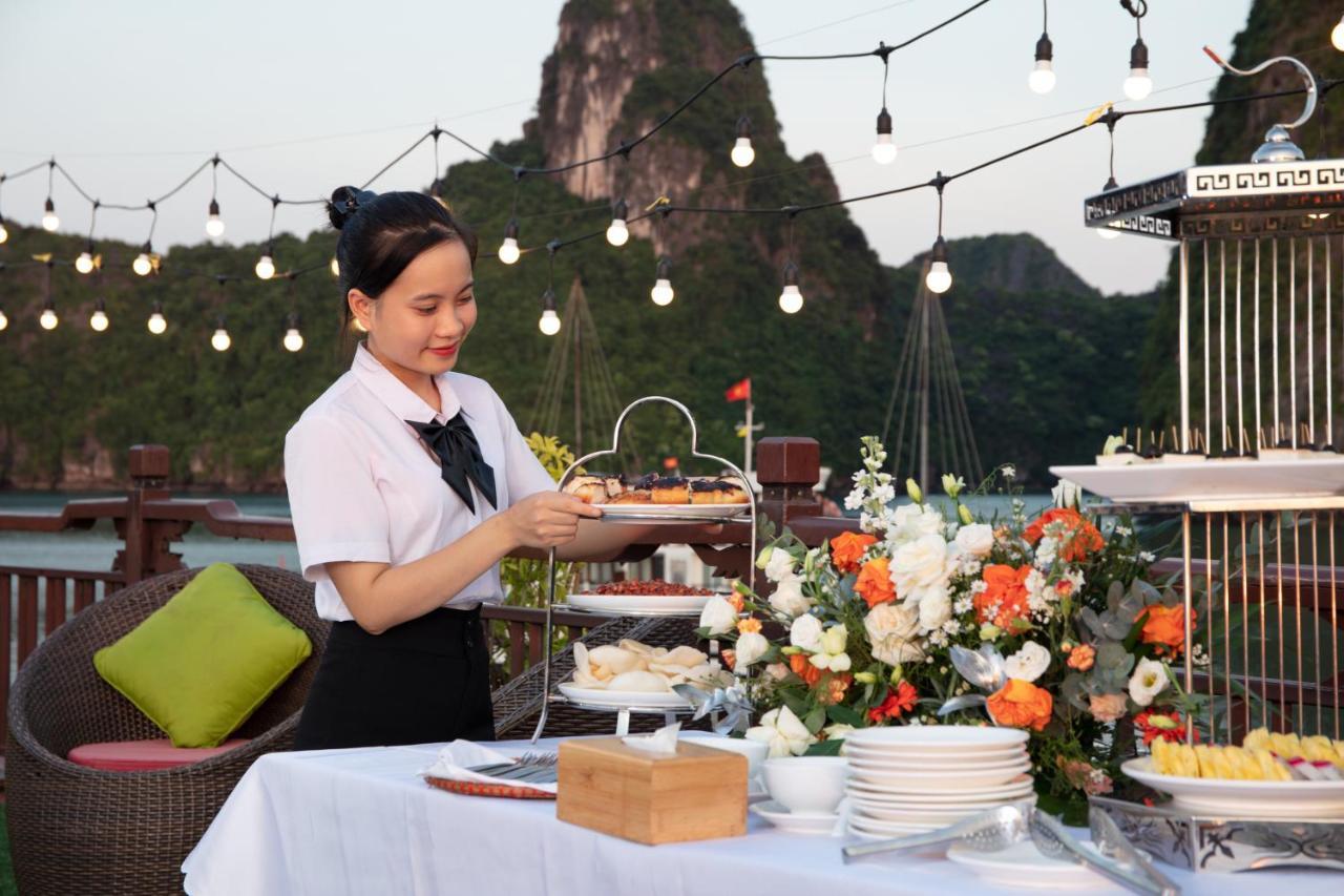 Amanda Cruise Ha Long Bay Hotel Bagian luar foto